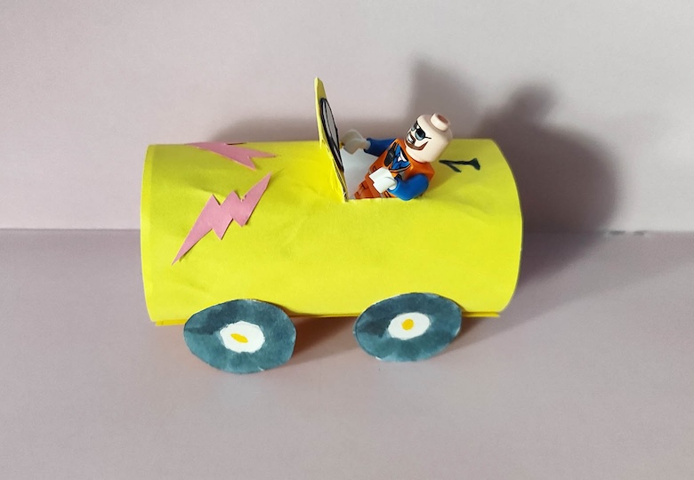 Поделка Машина своими руками вместе с детьми