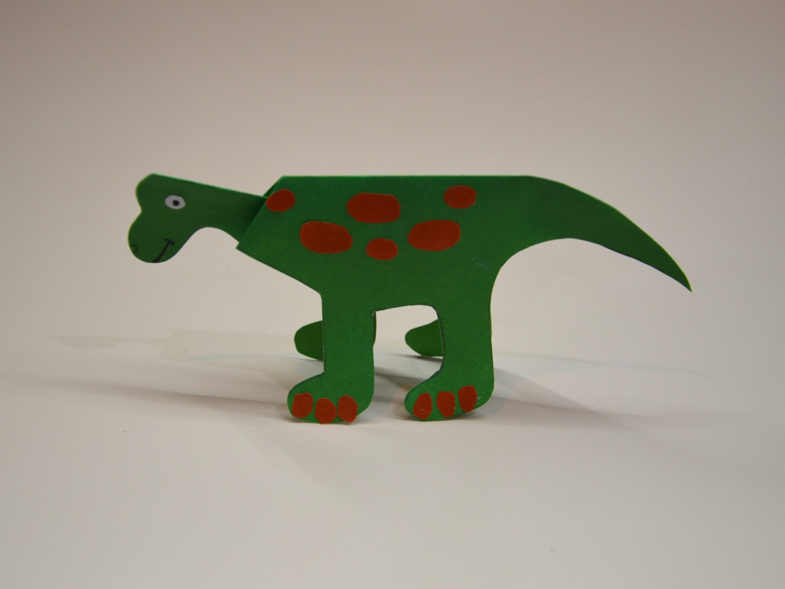 Как сделать динозавра? Из лего, бумаги, пластилина и других материалов. Пошаговые инструкции с фото