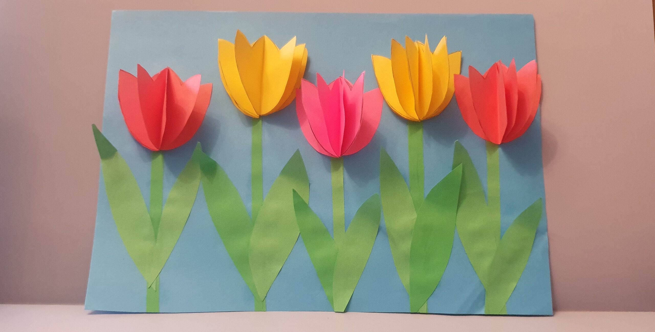 3D-открытка из тюльпанов. Шаг 10