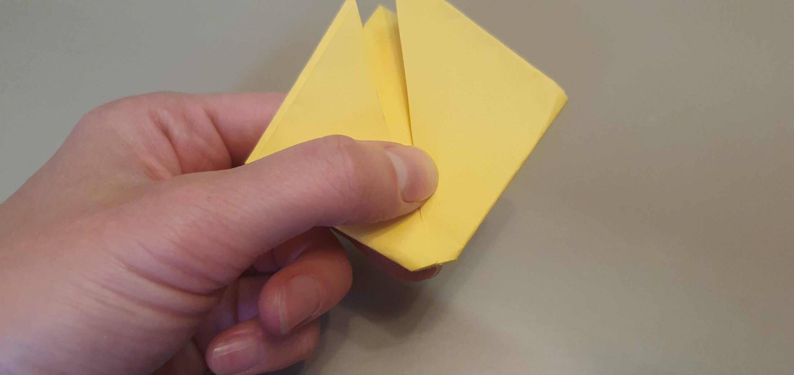 Тюльпан в технике оригами. Шаг 5