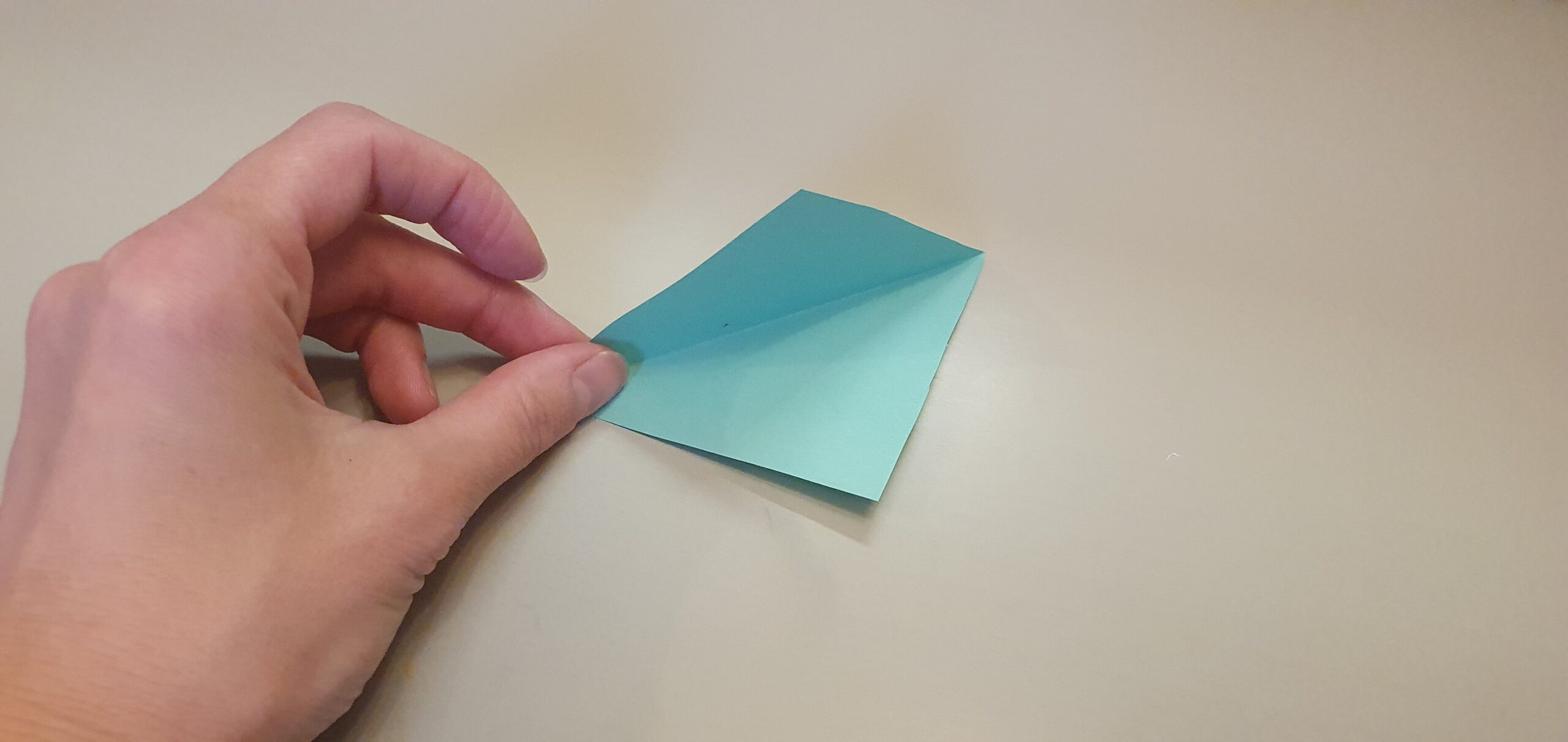 Тюльпан в технике оригами. Шаг 7